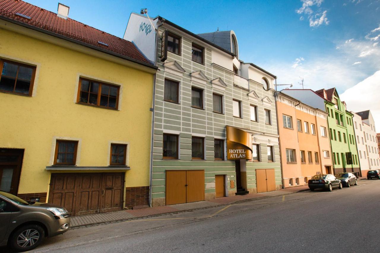 Hotel Atlas Ceske Budejovice Extérieur photo