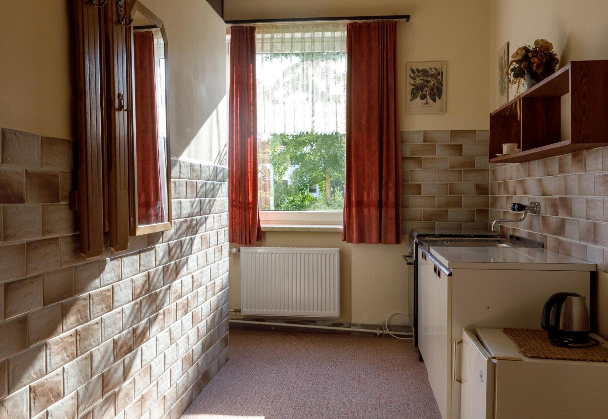 Hotel Atlas Ceske Budejovice Chambre photo